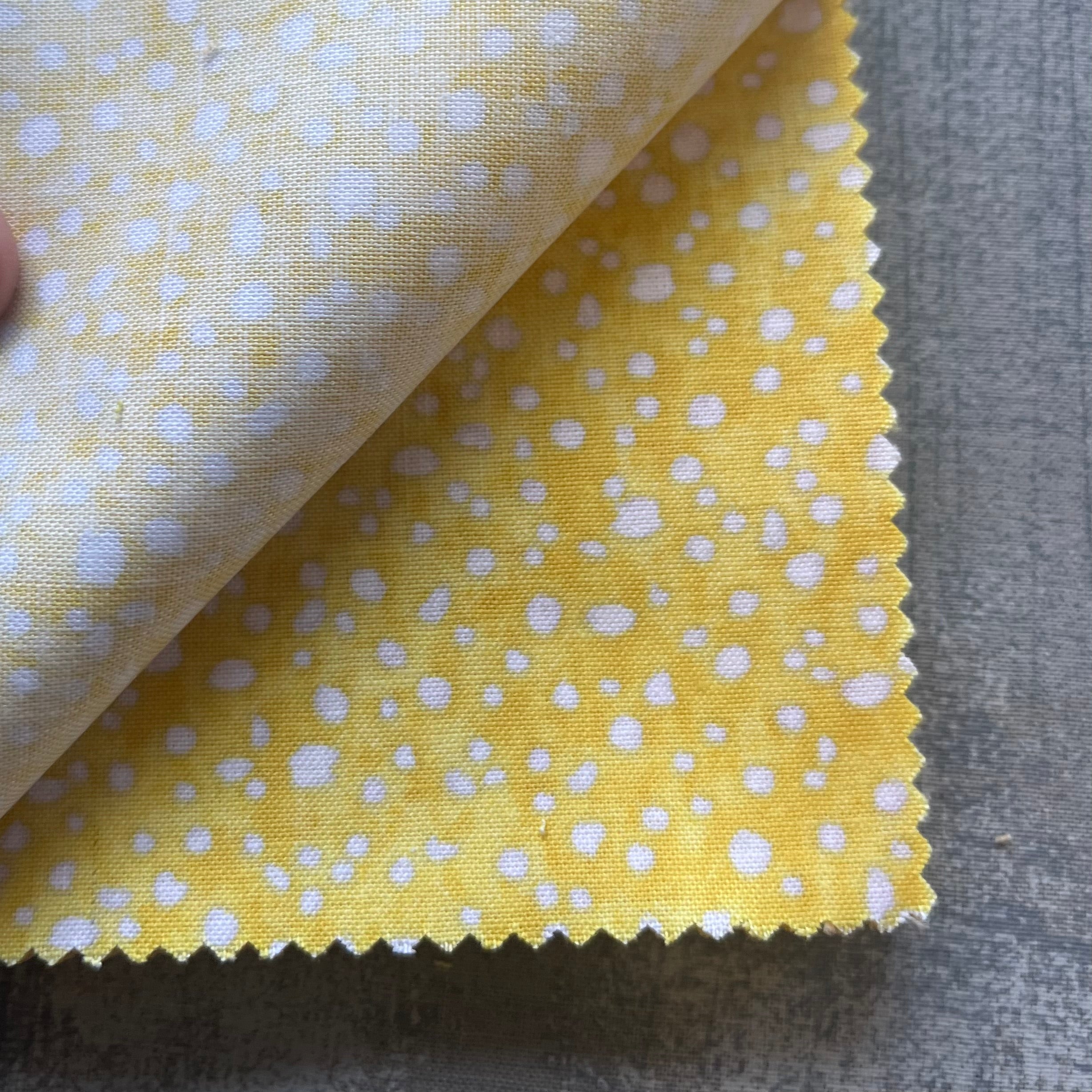 Wilmington - Sweet Citrus - 10" Squares/40ct - 512-147-512